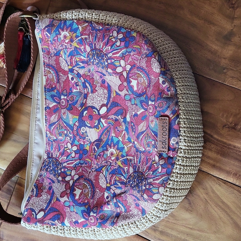 Sakroots Ryder Crochet Canvas Crescent Crossbody Shoulder Bag Boho Print NWOT - Picture 8 of 9